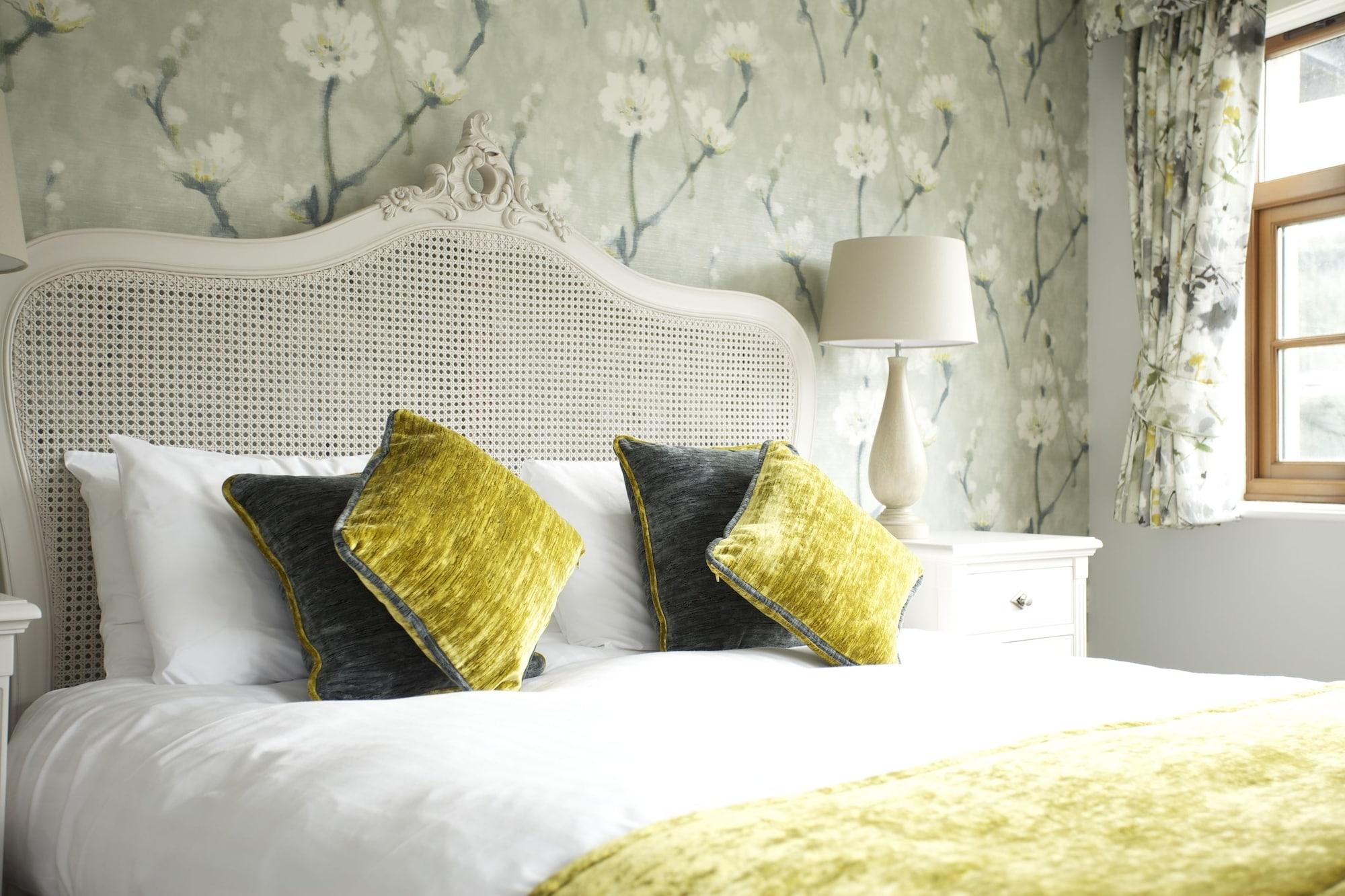 Exmoor White Horse 3* Exford