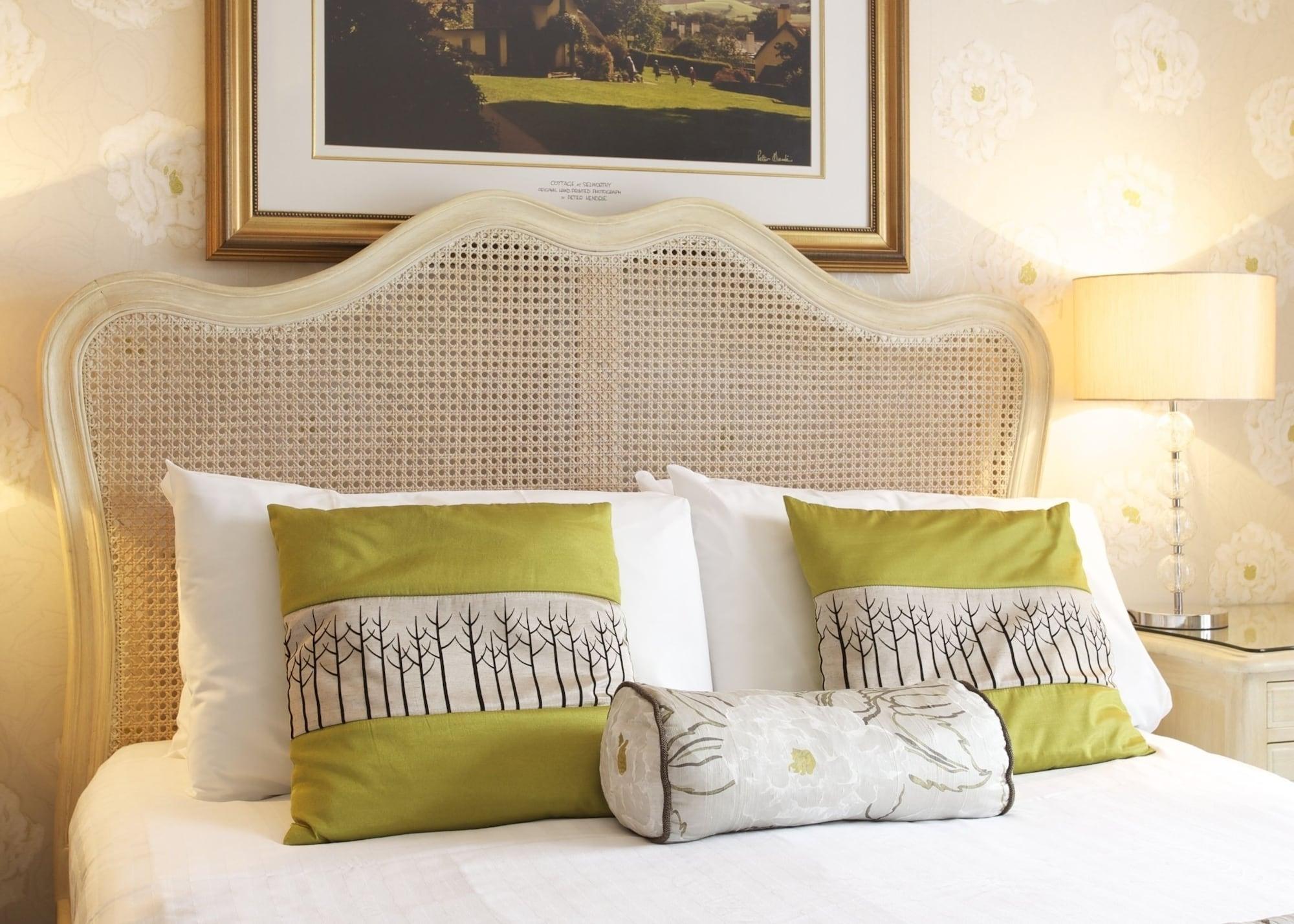 Exmoor White Horse 3* Exford